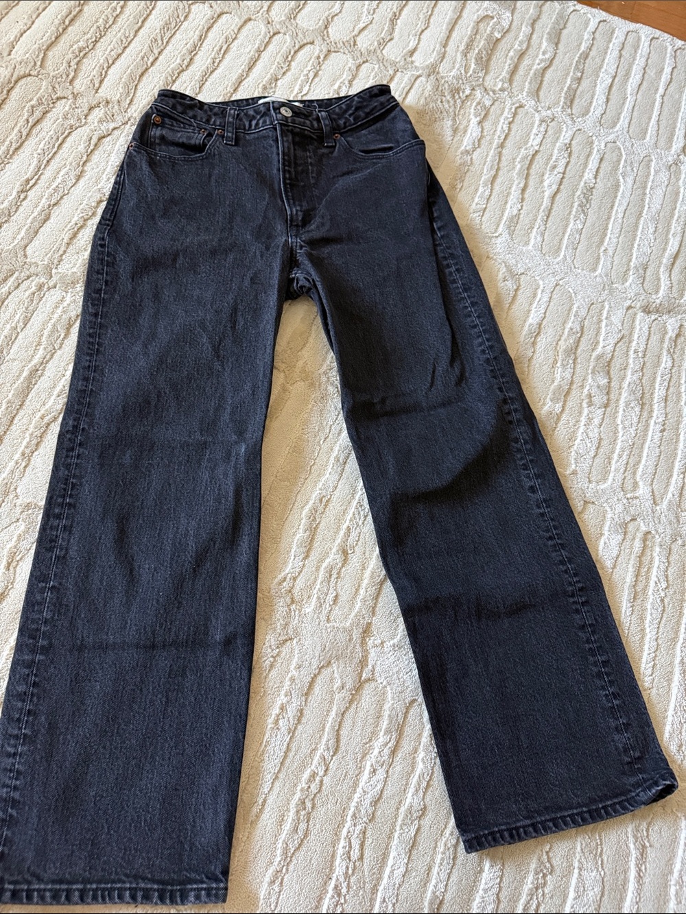 Abercrombie The 90’s Relaxed Jean High Rise (Curve Love)